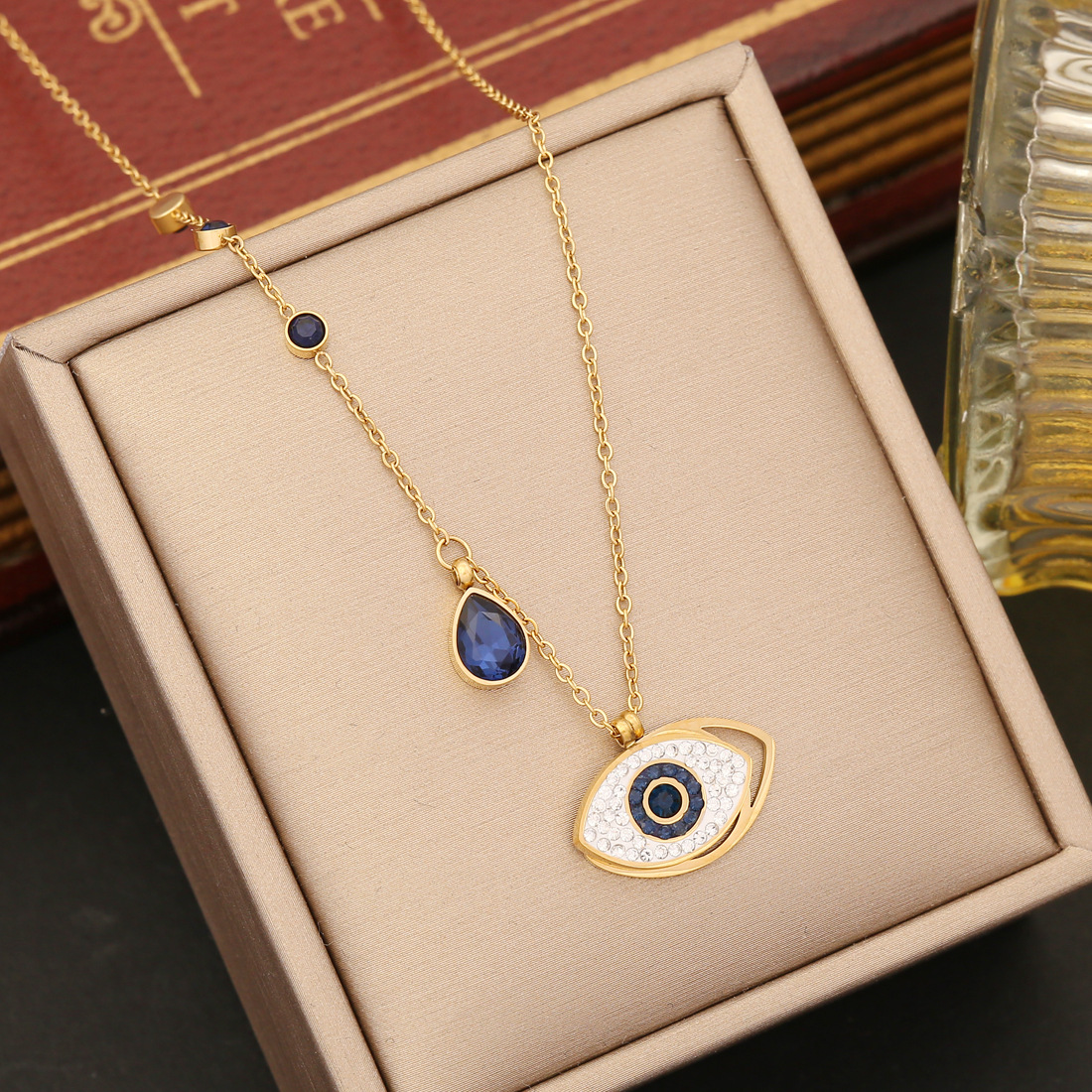 New European and American jewelry