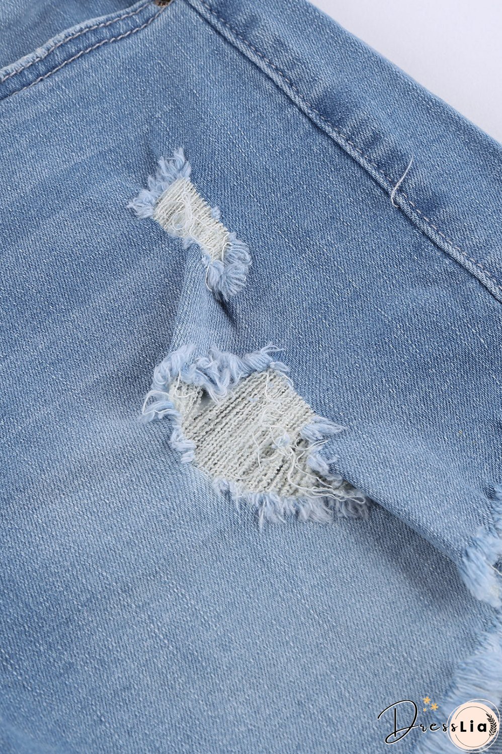 Chic Ripped Denim Shorts