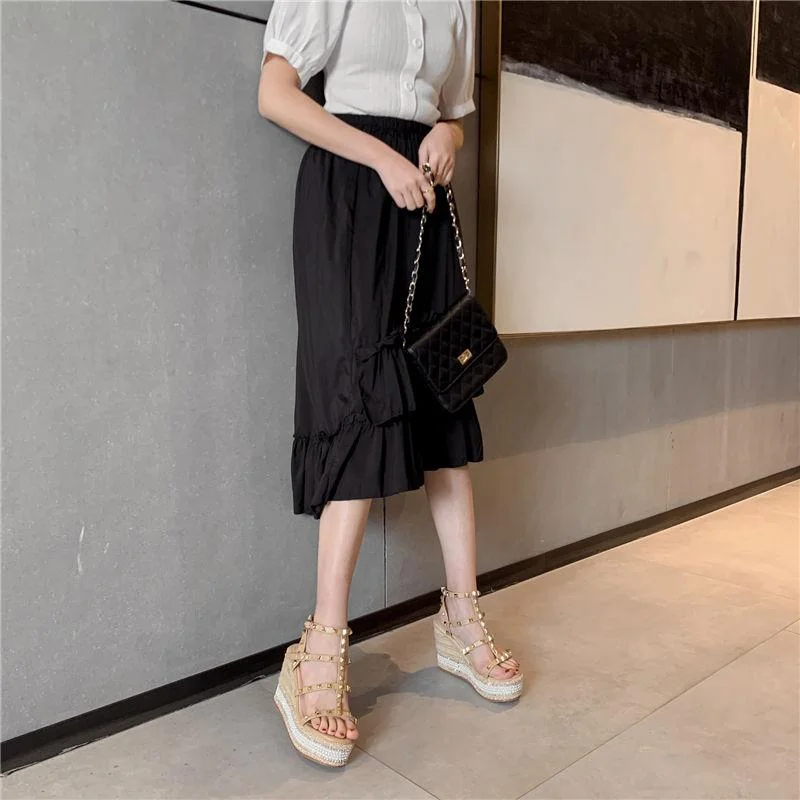 2021 New Summer Shoes Ladies Sandals Platform Shoes Wedge Casual Shoes Ladies Buckle Rivet Decoration Fashion Women's Shoes