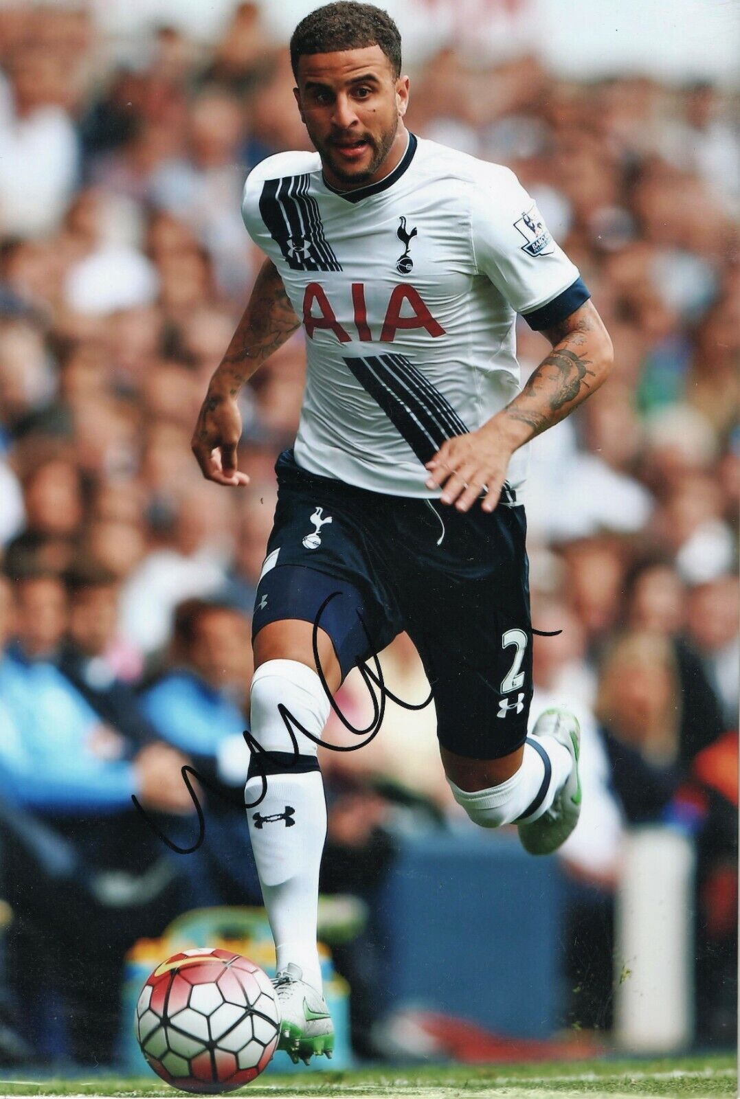 TOTTENHAM - FOOTBALL - KYLE WALKER - personally signed pic 8 x 12