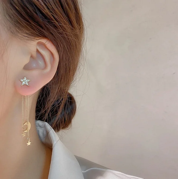 MOON AND STAR EARRING
