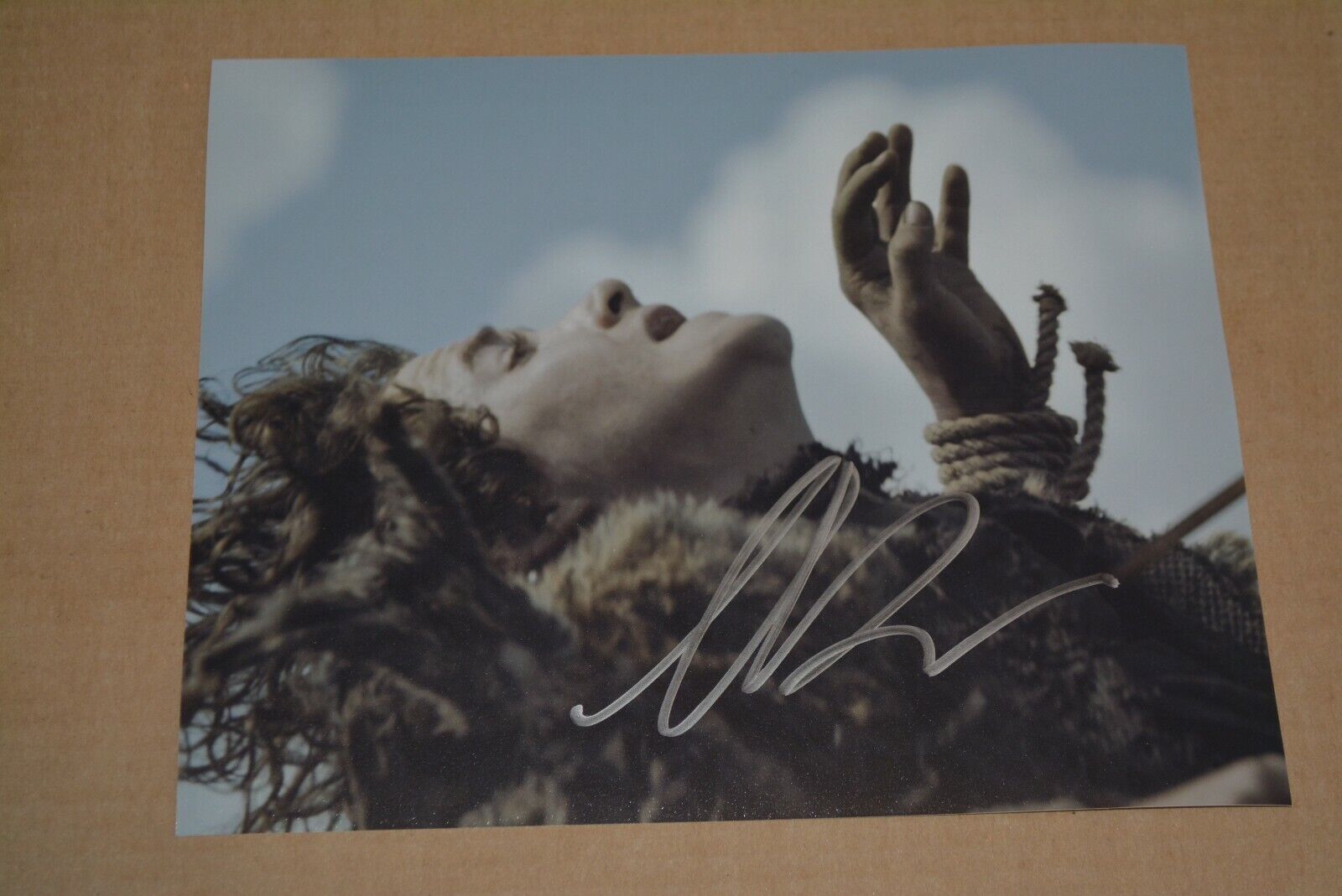 ART PARKINSON signed autograph 8x10 20x25 cm In Person GAME OF THRONES