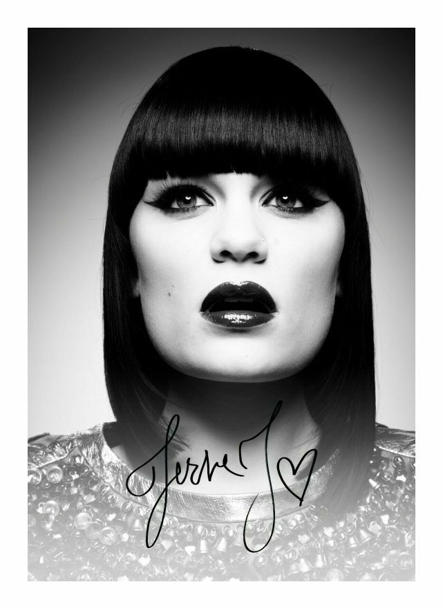 JESSIE J AUTOGRAPH SIGNED PP Photo Poster painting POSTER