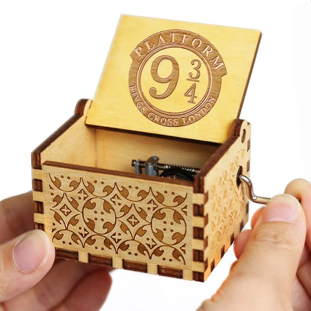 Merry Christmas Various Movie Anime Themes Music Boxes Wooden Hand Crank Birthday Gift New Year's Gift Home Decor