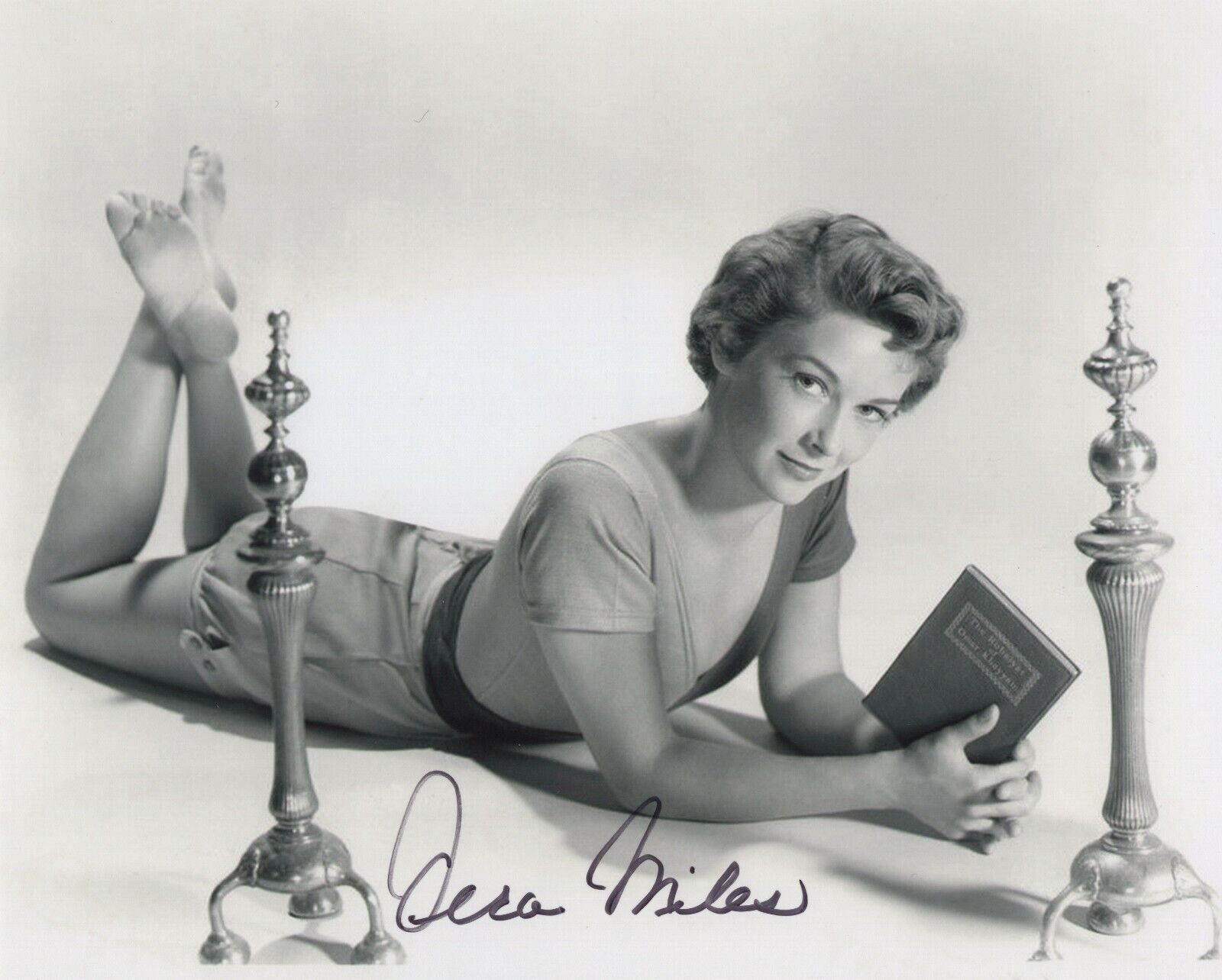 VERA MILES SIGNED AUTOGRAPH 8X10 Photo Poster painting PSYCHO