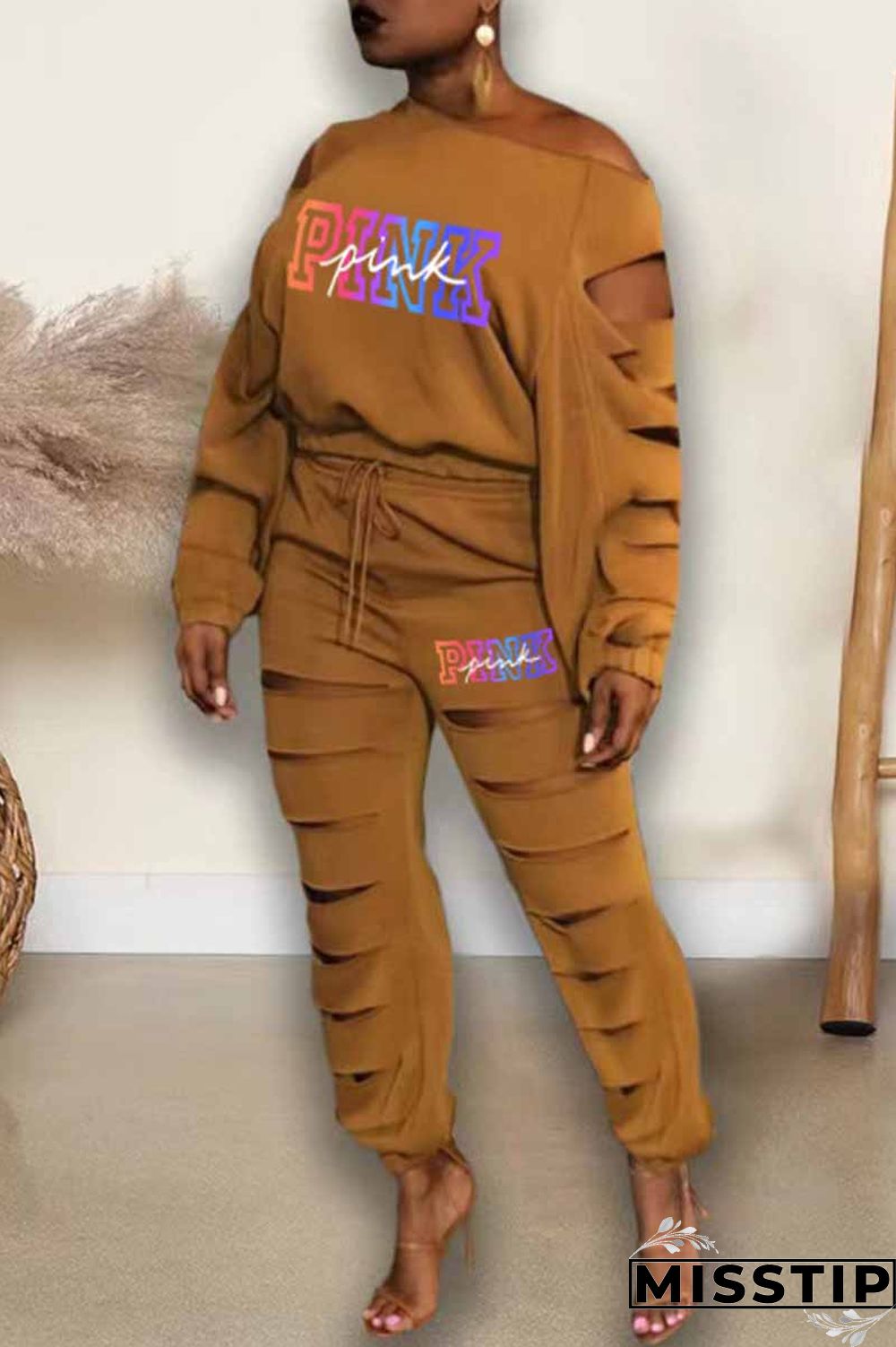 Dark Brown Street Print Ripped Letter Oblique Collar Long Sleeve Two Pieces