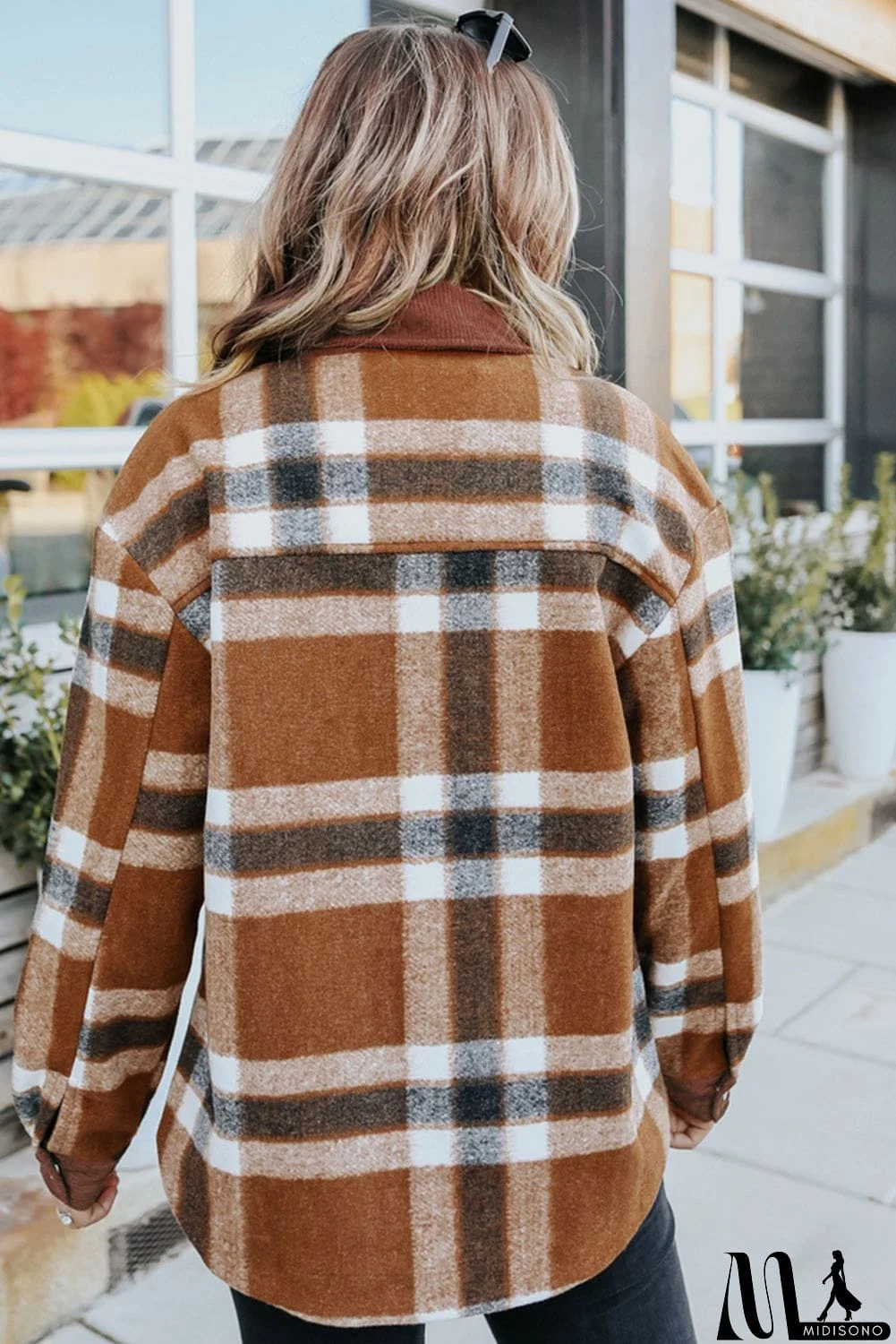 MidiSono - Pocketed Buttoned Plaid Shirt Jacket