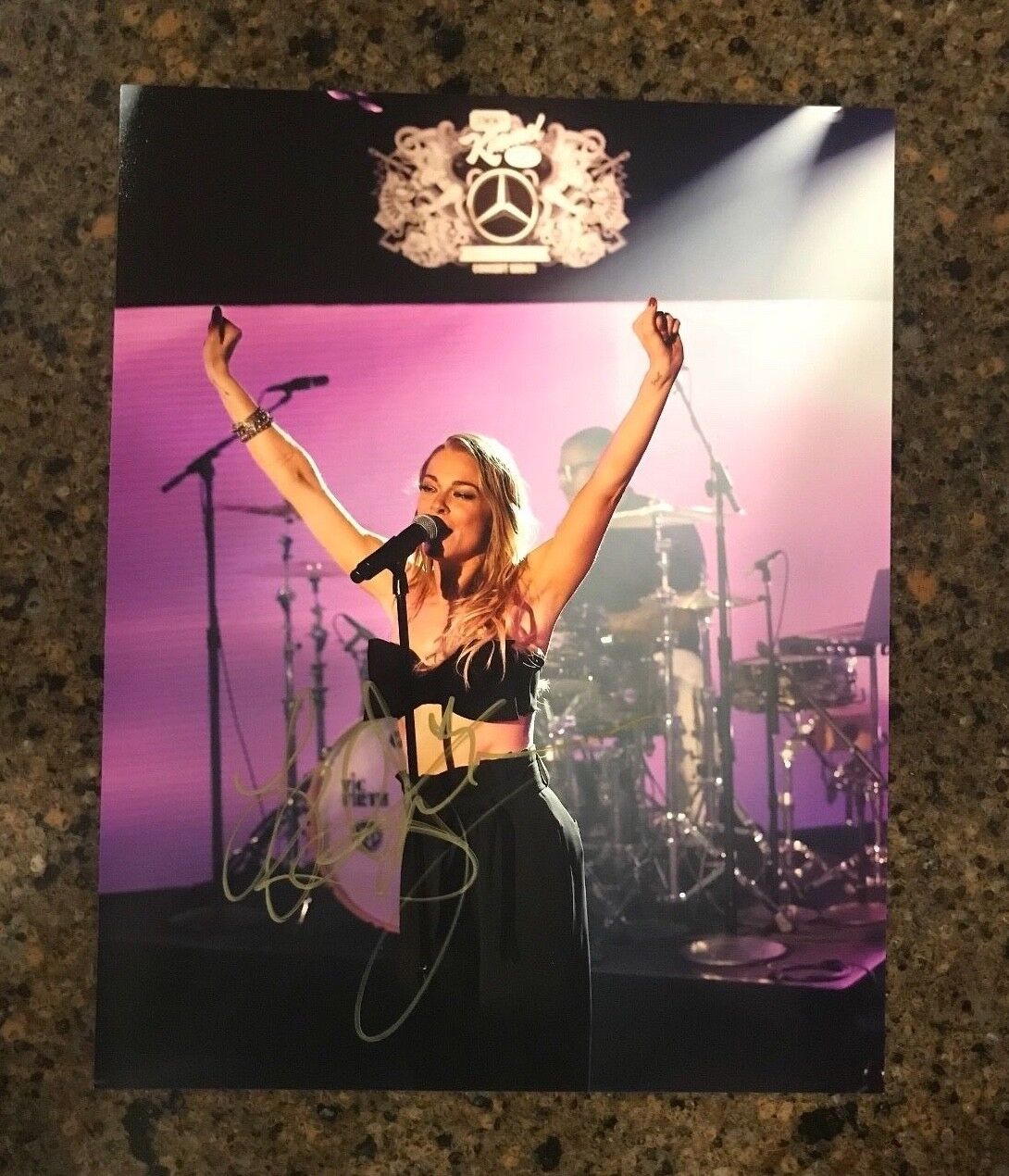 * LEANN RIMES * signed autographed 11x14 Photo Poster painting * HOW DO I LOVE * BLUE * 3