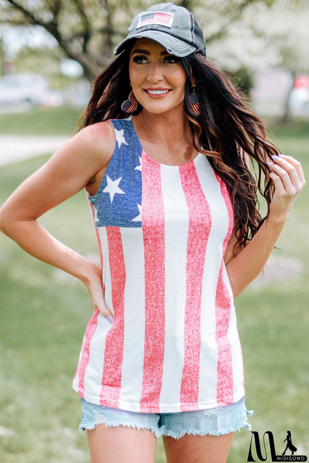 MidiSono - US Flag Round Neck Tank