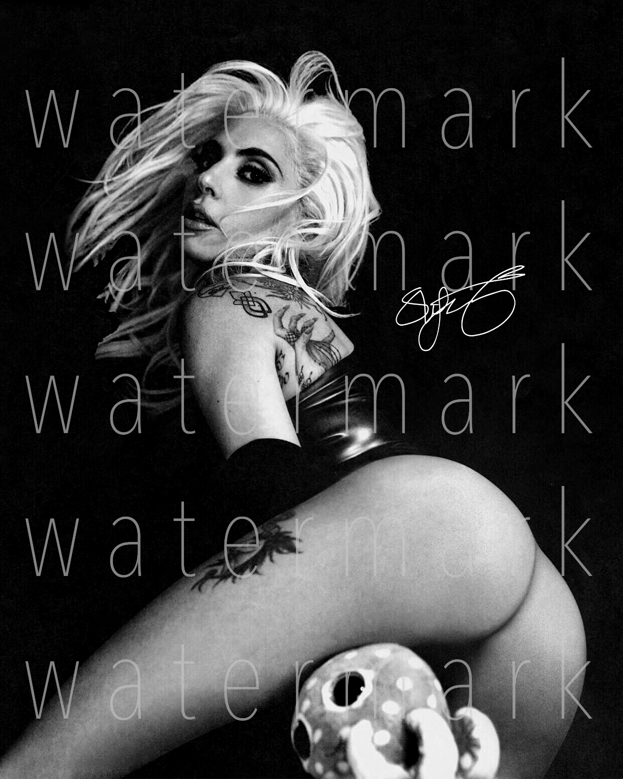 Lady Gaga signed sexy hot nude 8x10 inch print Photo Poster painting picture poster autograph RP