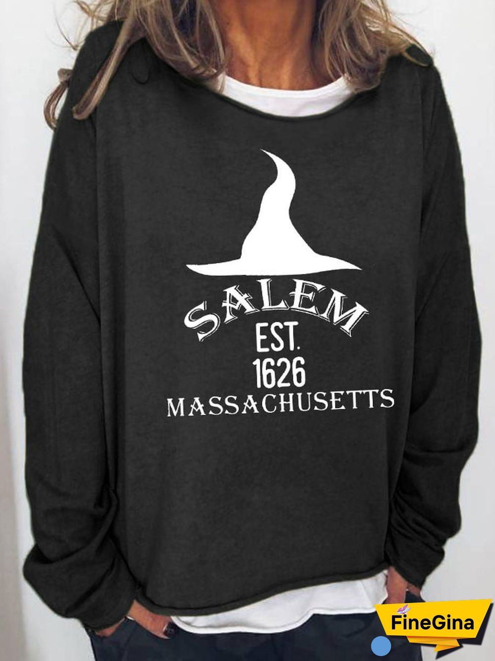Women's Salem Massachusetts Sweatshirt