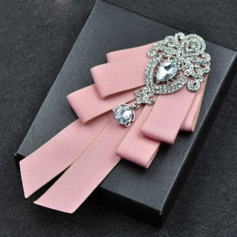 High-quality Fashion Handmade Red Diamond Bow Tie Wedding Collar Bowtie Brooch Pocket Towel Square Set Gifts for Men Accessories