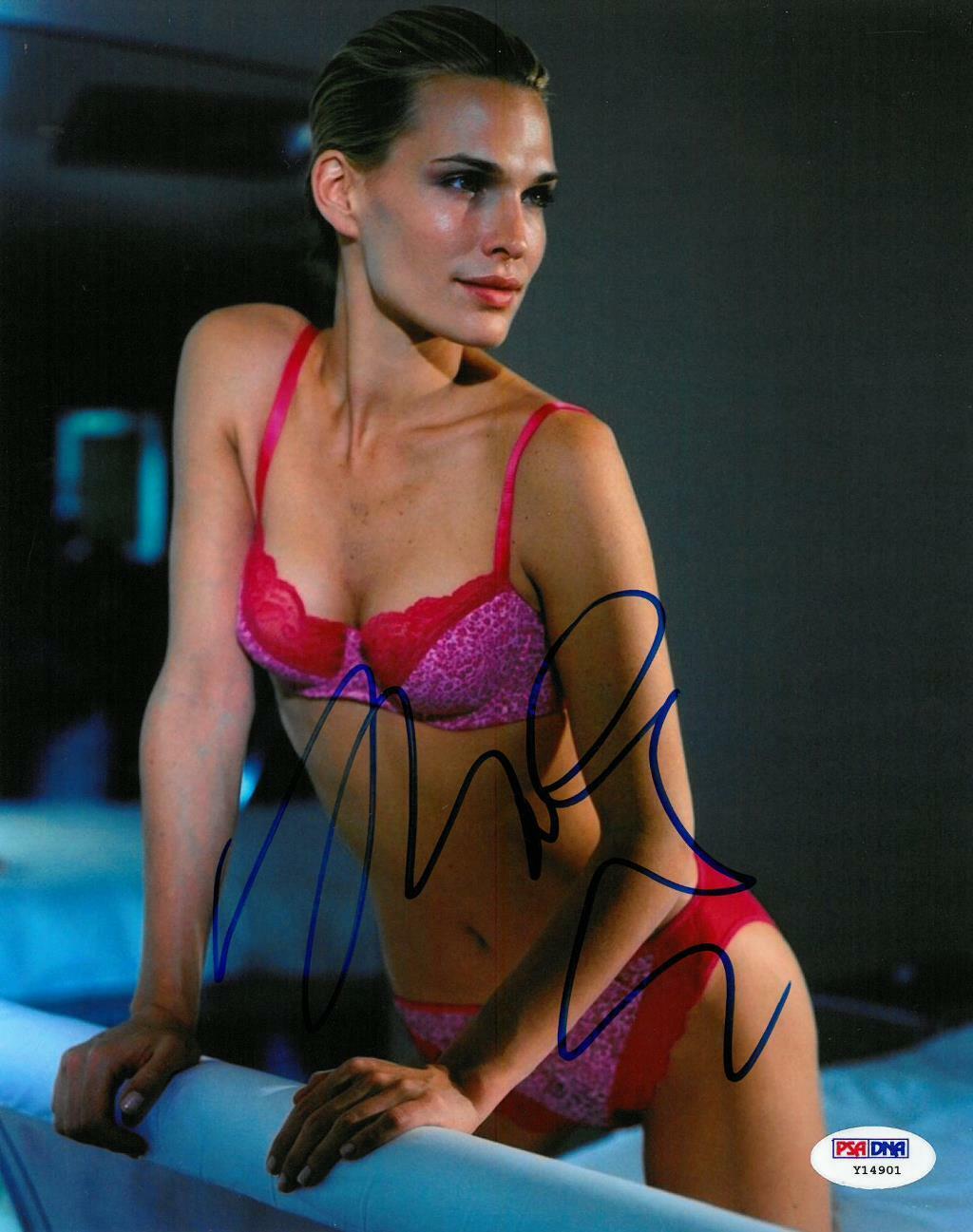 Molly Sims Signed Sexy Authentic Autographed 8x10 Photo Poster painting PSA/DNA #Y14901