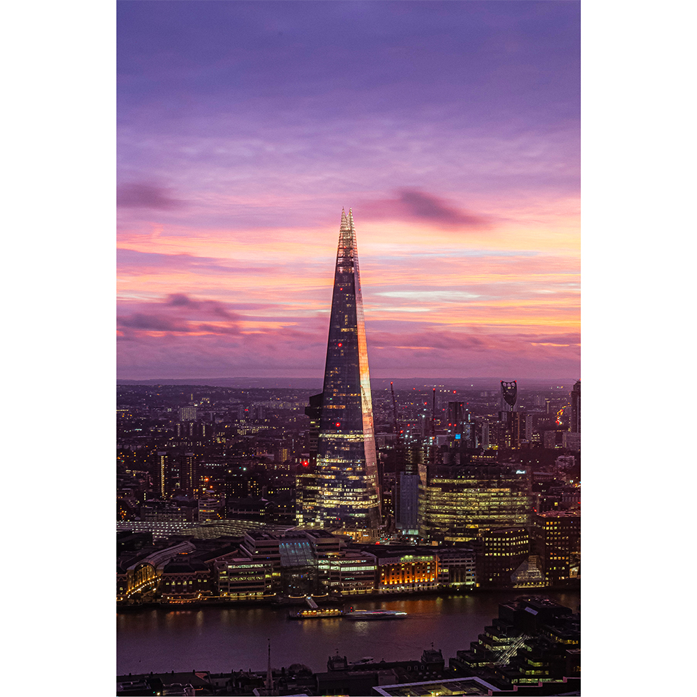 

River Tall Building - 1000 Pieces Jigsaw Puzzle, 501 Original