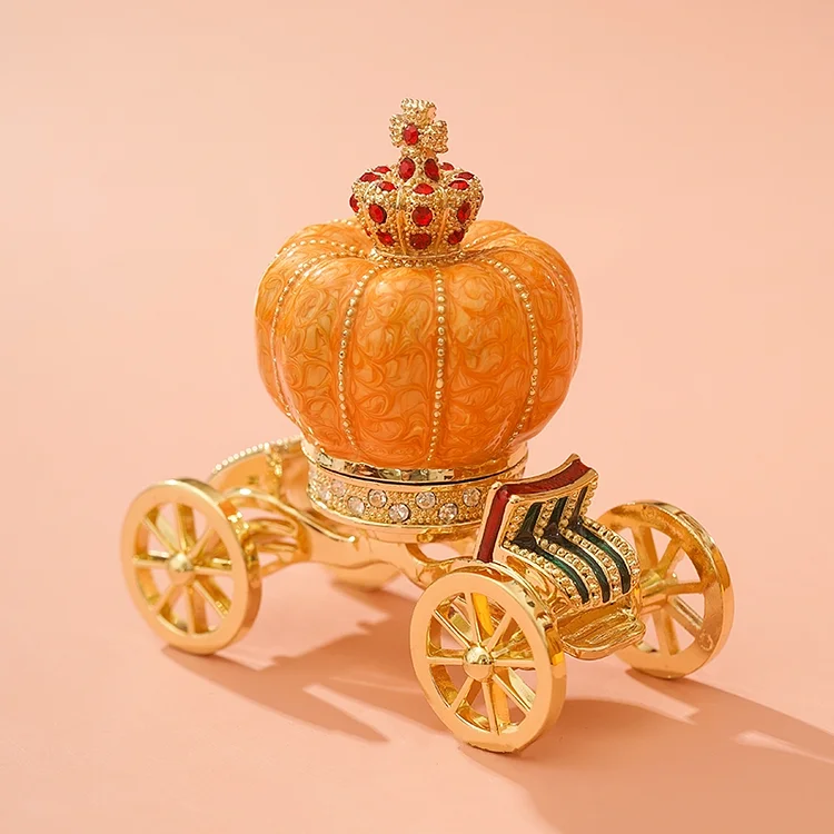 Luxurious Retro Pumpkin Carriage Enamel Jewelry Box