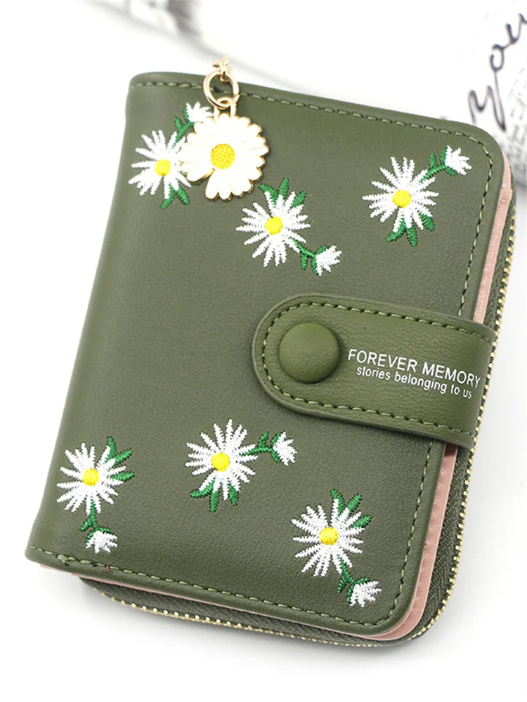 Daisies Embroidered & Daisy Zipper Utility Purse