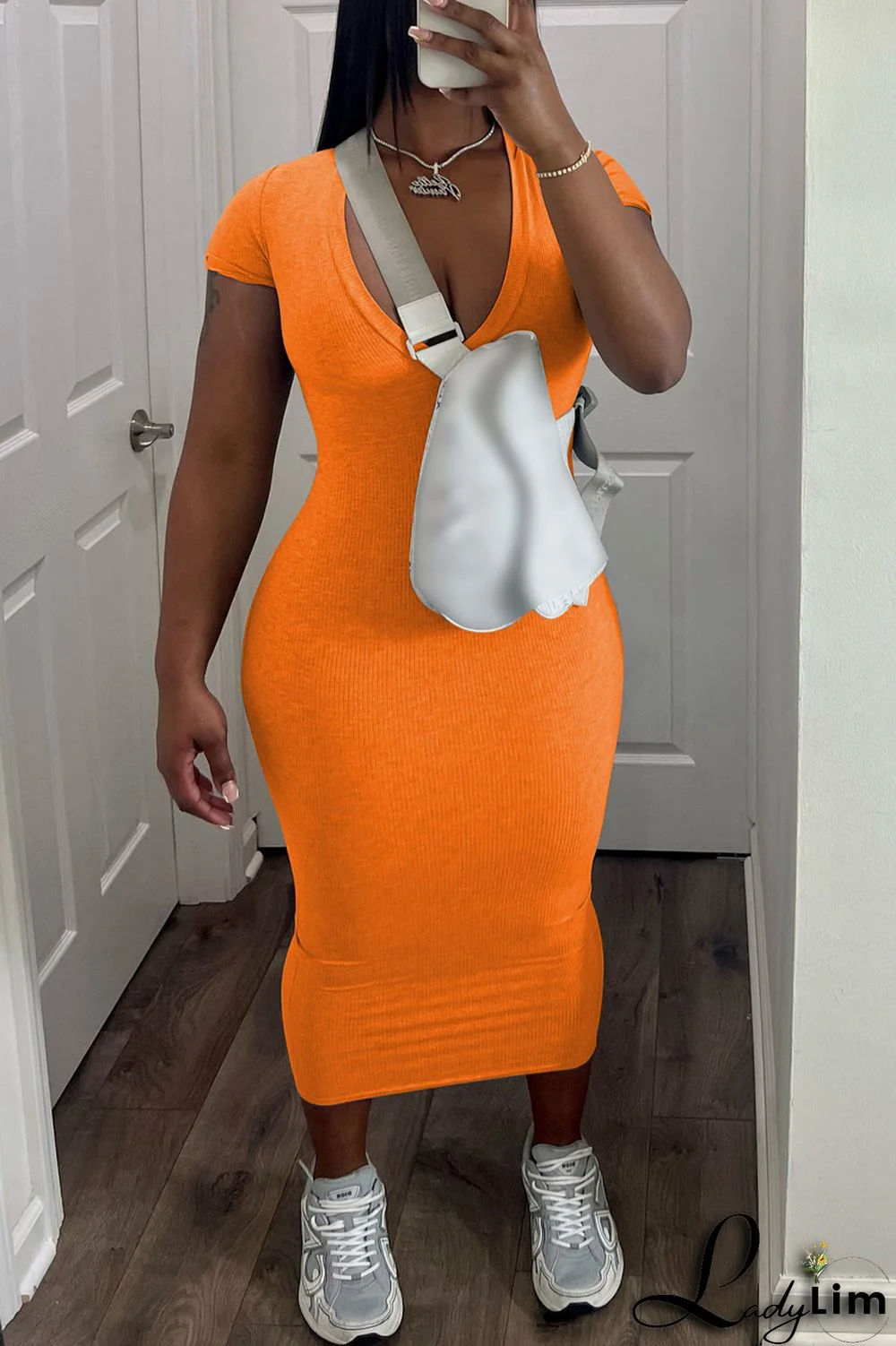 Coffee Casual Solid Basic V Neck Short Sleeve Dress Dresses