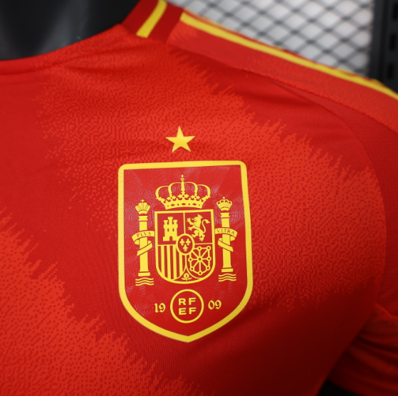 2024 Spain Home Player Version Men's Football T-Shirt Thai Quality