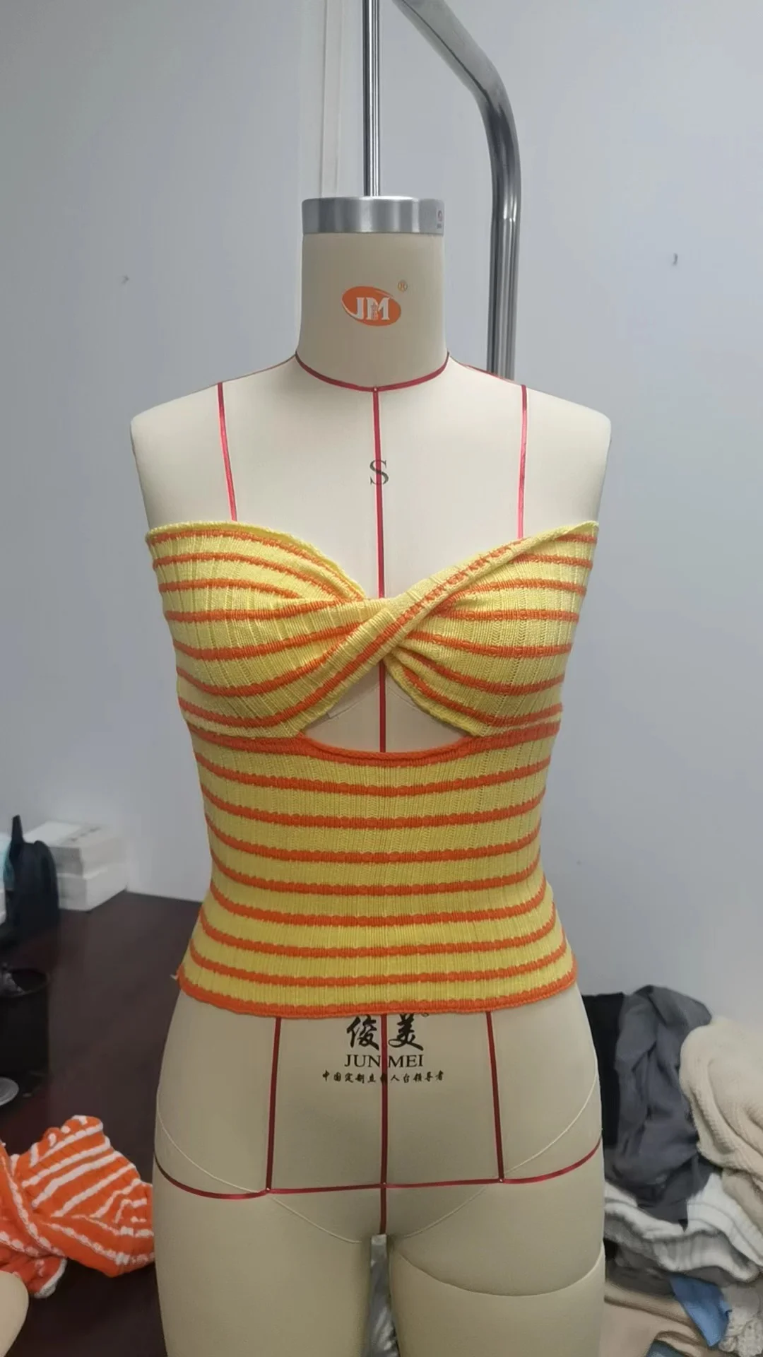 Toloer Toloer And Summer 2024 Sweater Hot Style Women's Sexy Striped Sweater Knit Strap Wipe-Outfit Ideas