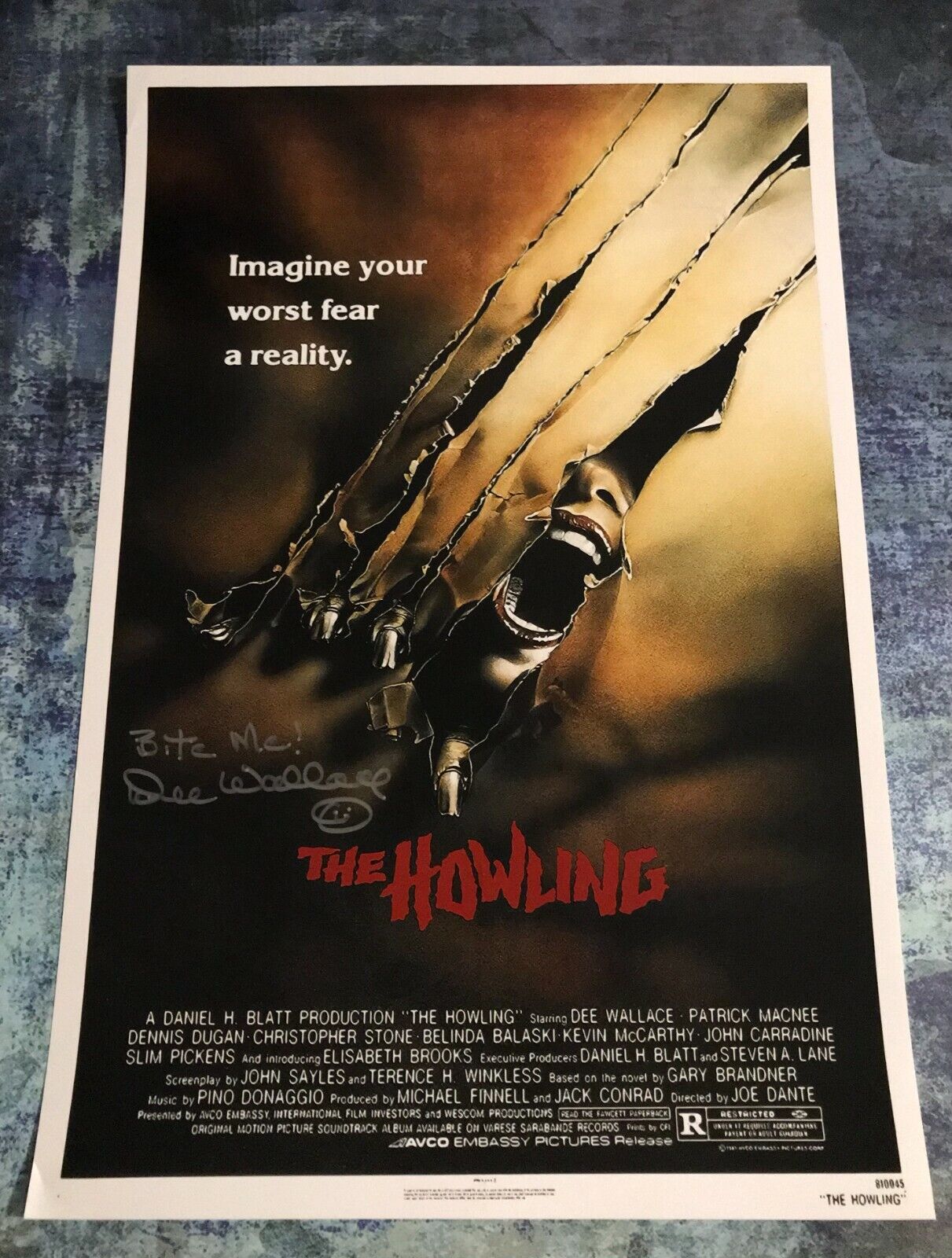 GFA The Howling Movie Karen White * DEE WALLACE * Signed 12x18 Photo Poster painting COA