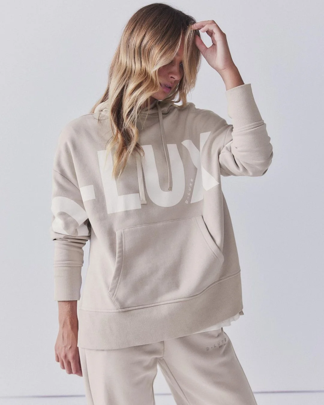 Nigikala Nigikala New Casual Fashion Letter Printing Hooded Long-Sleeved Edswoman