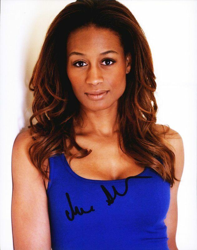 Ire Wardlaw authentic signed celebrity 8x10 Photo Poster painting W/Cert Autographed D8