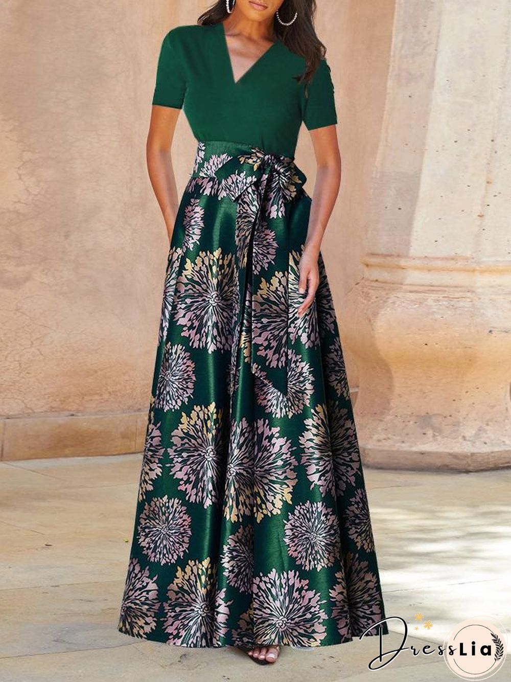 Joint Short Sleeve Printed Women V-Neck Dress