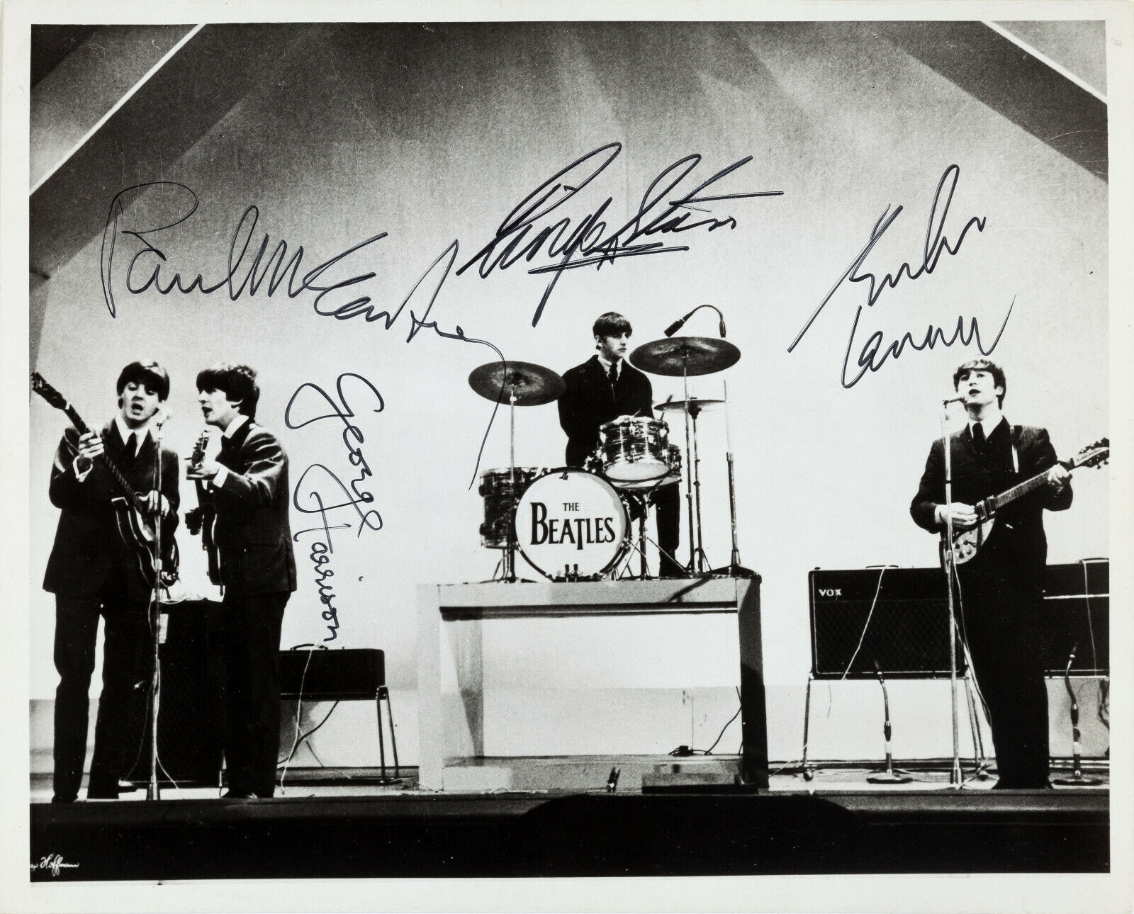 THE BEATLES - Signed 'Live' Photo Poster paintinggraph - Pop / Rock Band / Musicians - preprint