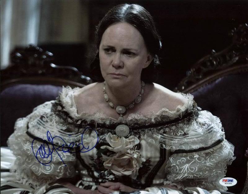 Sally Field Lincoln Signed Authentic 11X14 Photo Poster painting Autographed PSA/DNA #W24364