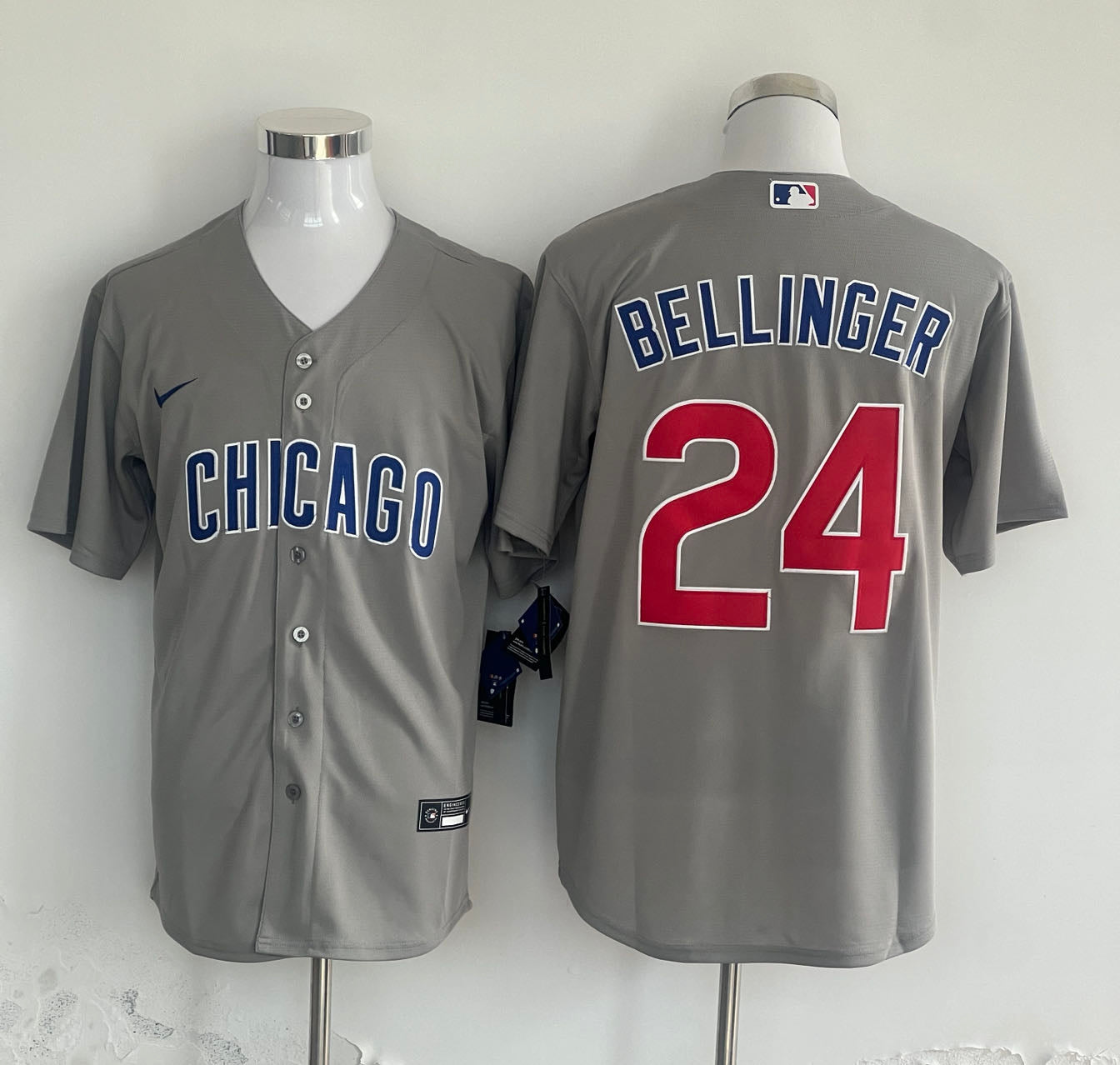 Men's Chicago Cubs Cody Bellinger #24 Gray Replica Player Jersey mysite