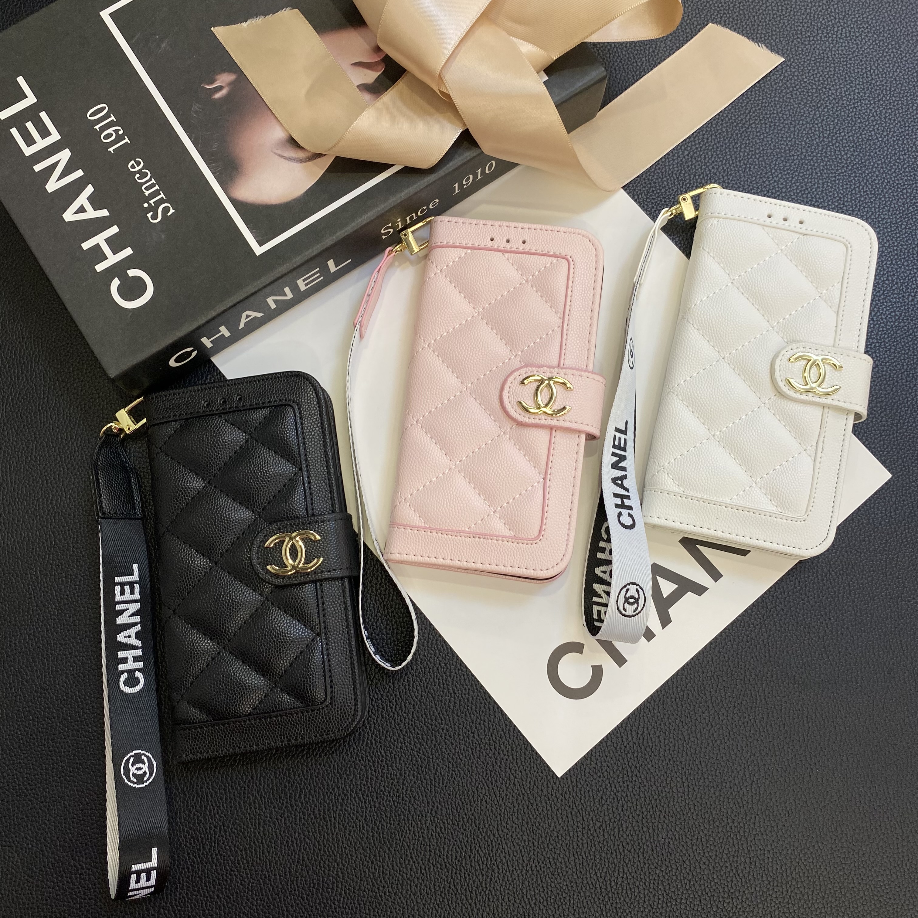 Chanel Genuine Leather Wallet Leather Crossbody Bag Apple iPhone Case