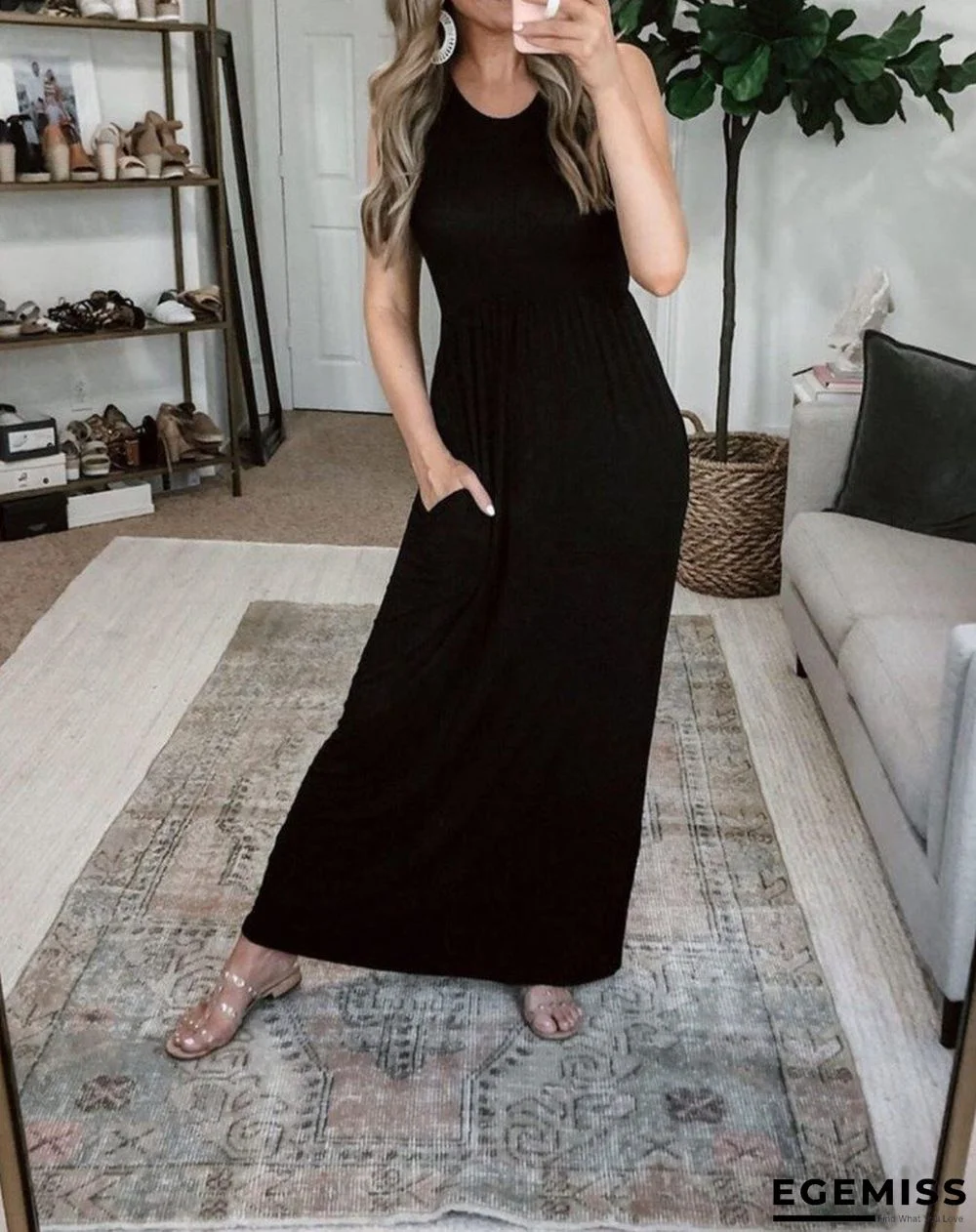 Black Sleeveless Round Neck Maxi Dress Black Dresses | EGEMISS