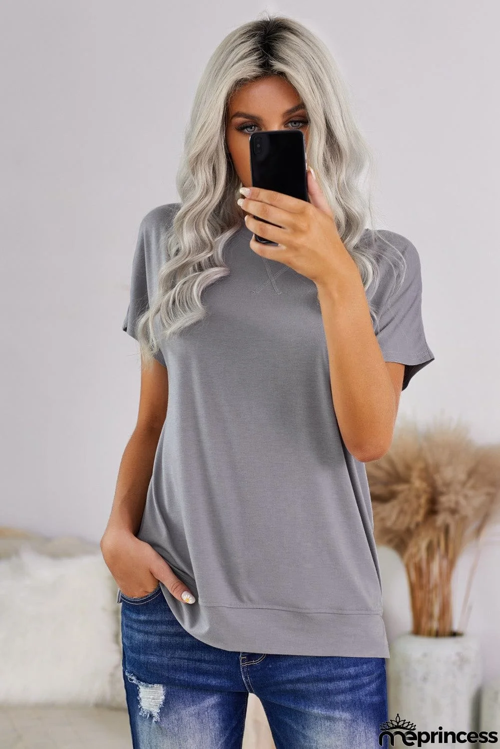 Round Neck Short Sleeve Solid Color Tee