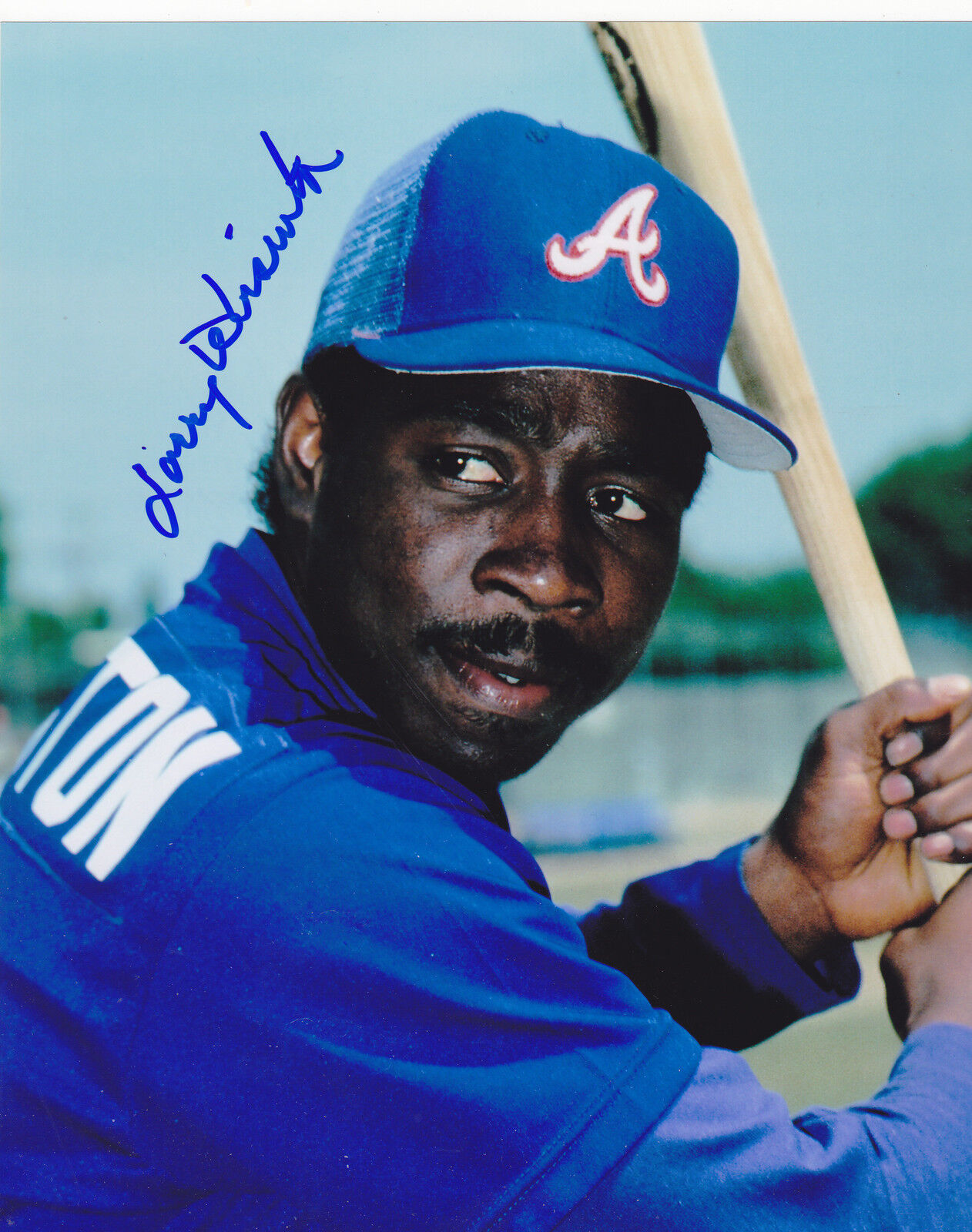 LARRY WHISENTON ATLANTA BRAVES ACTION SIGNED 8x10