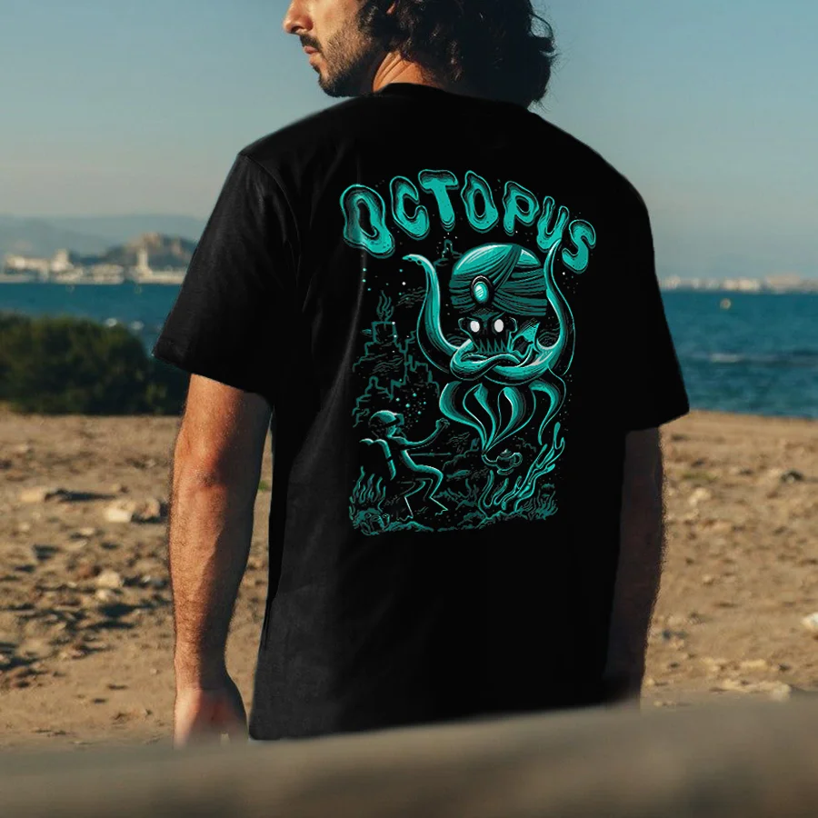 Giant Octopus Printed Men's T-shirt