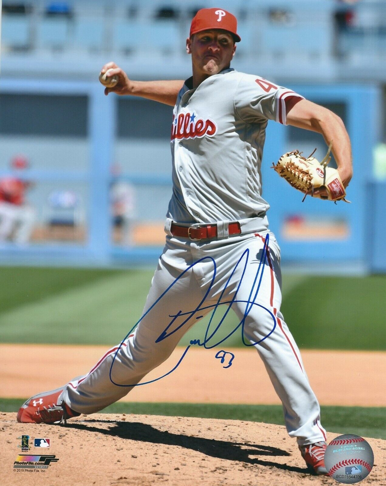 Signed 8x10 NICK PIVETTA Philadelphia Phillies Autographed Photo Poster painting - COA