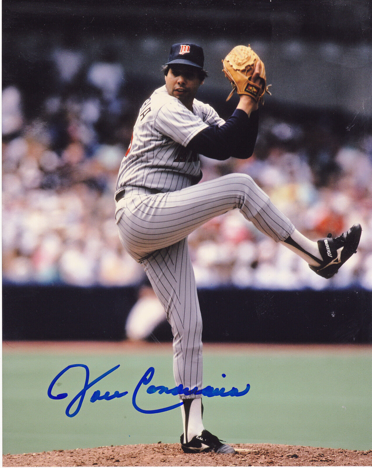 JOHN CANDELARIA MINNESOTA TWINS ACTION SIGNED 8x10