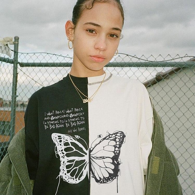 GRUNGE BUTTERFLY PRINTED OVERSIZE BLACK-WHITE TEE