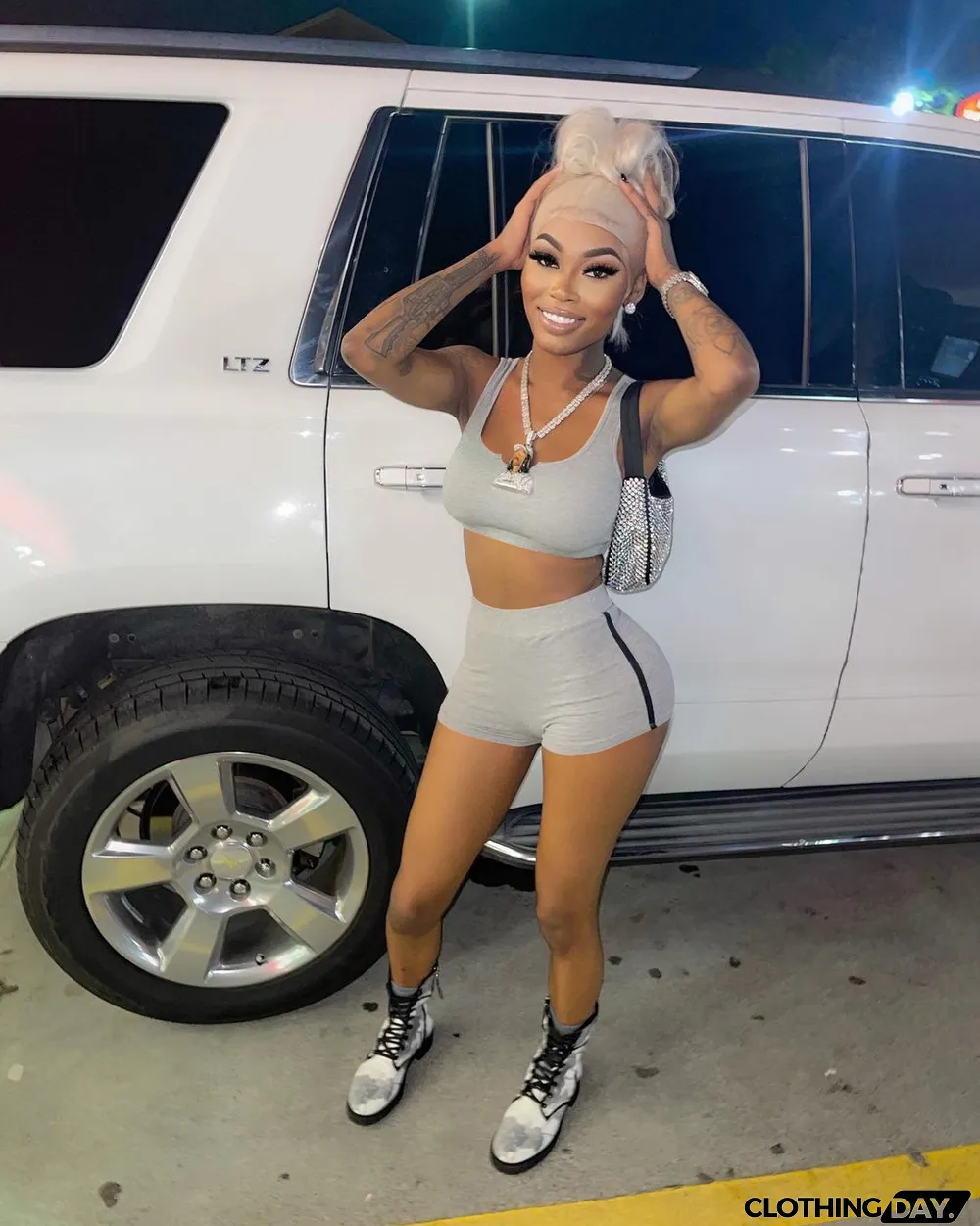 Sports Tank Top And Shorts Two Piece Sets