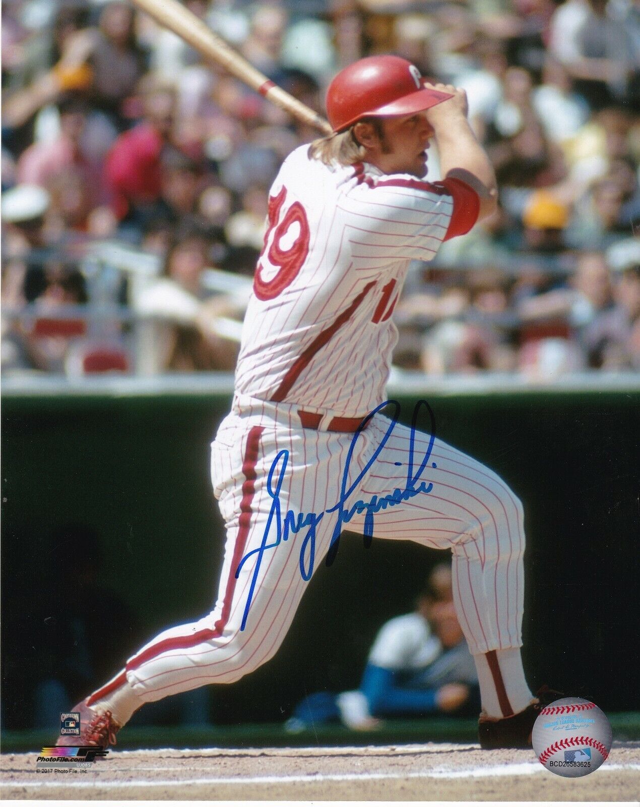 GREG LUZINSKI PHILADELPHIA PHILLIES ACTION SIGNED 8x10