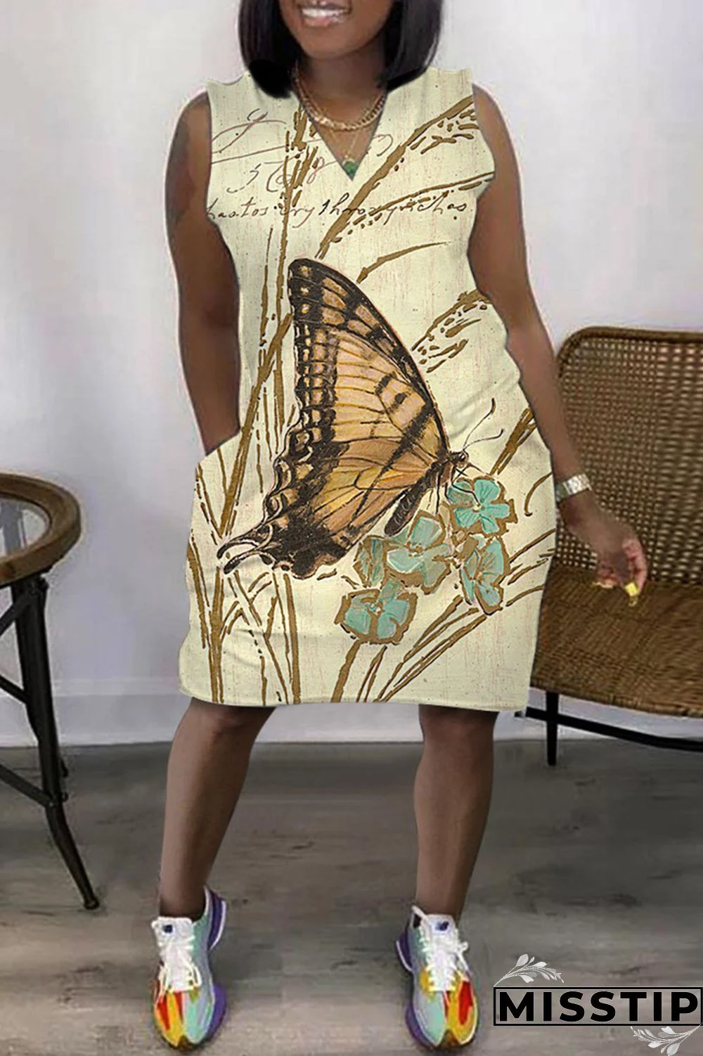 Green Fashion Casual Print Patchwork V Neck Sleeveless Plus Size Dress