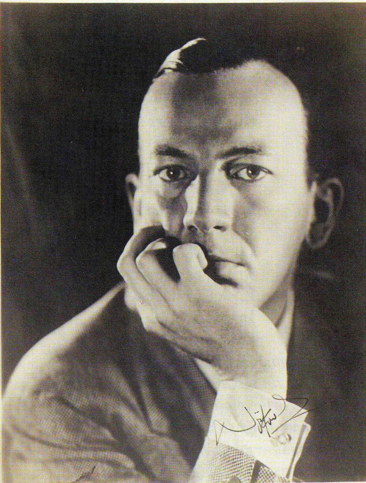 NOEL COWARD Autographed Photo Poster paintinggraph - Playwright / Film Actor - preprint