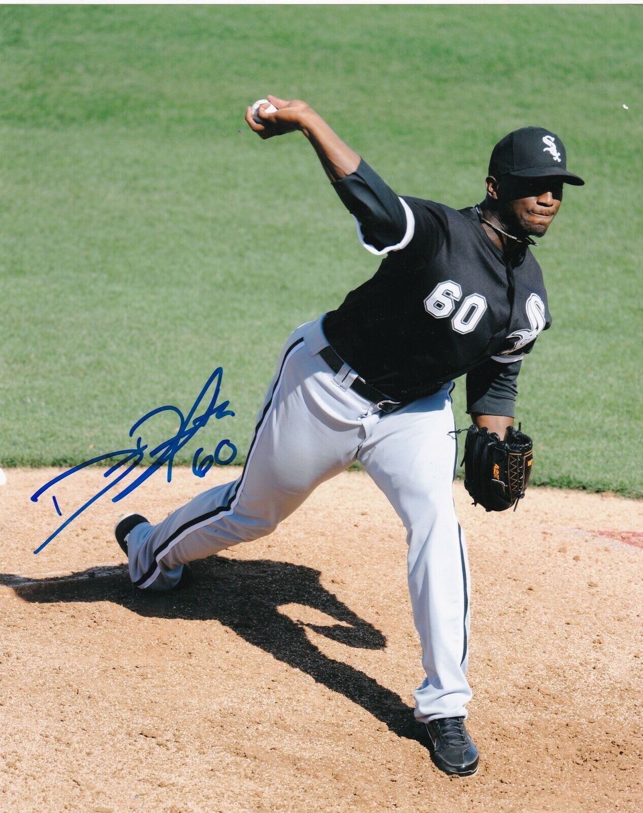 DEUNTE HEATH CHICAGO WHITE SOX ACTION SIGNED 8x10