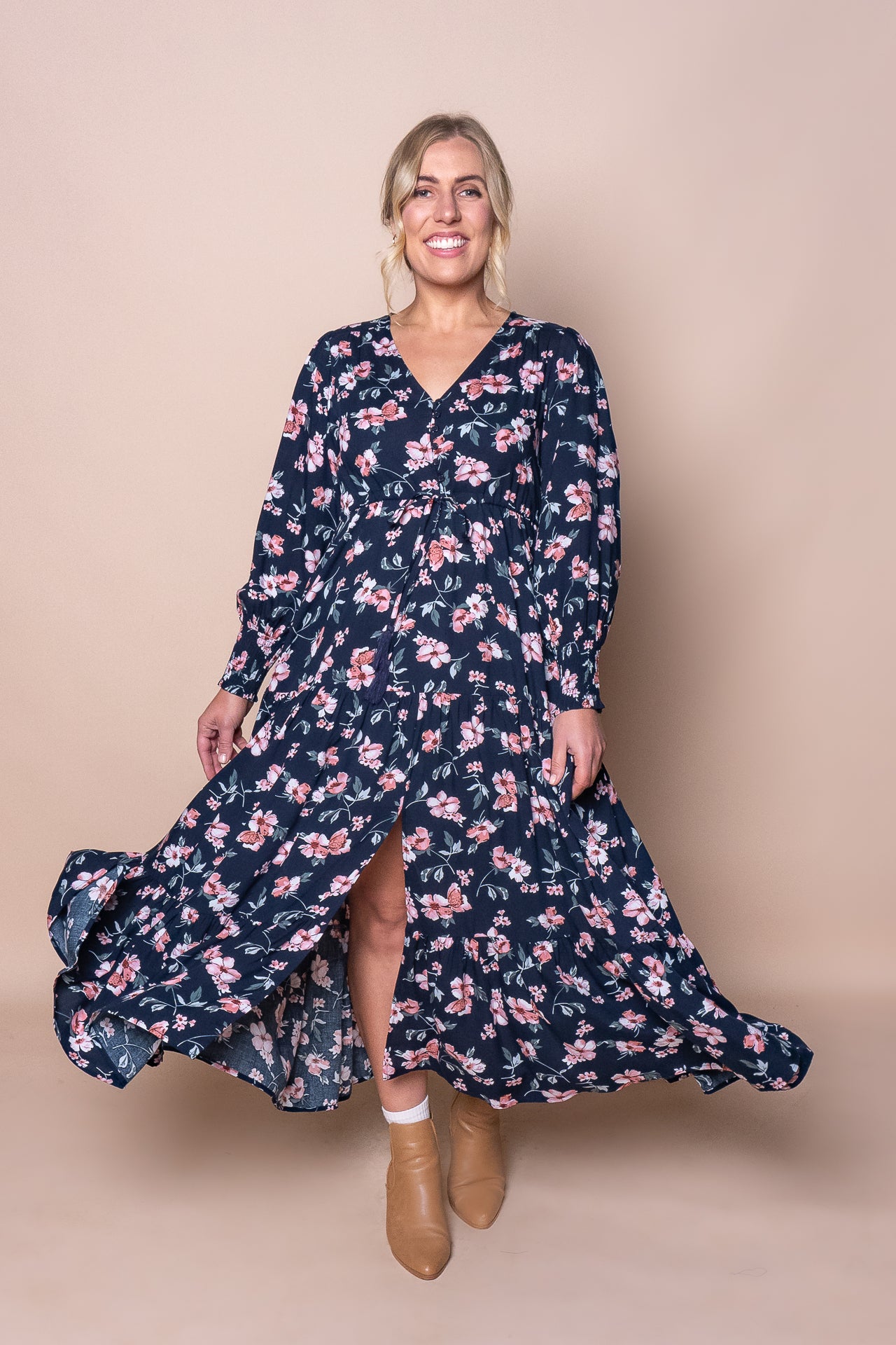 Jessica Maxi Dress in Navy