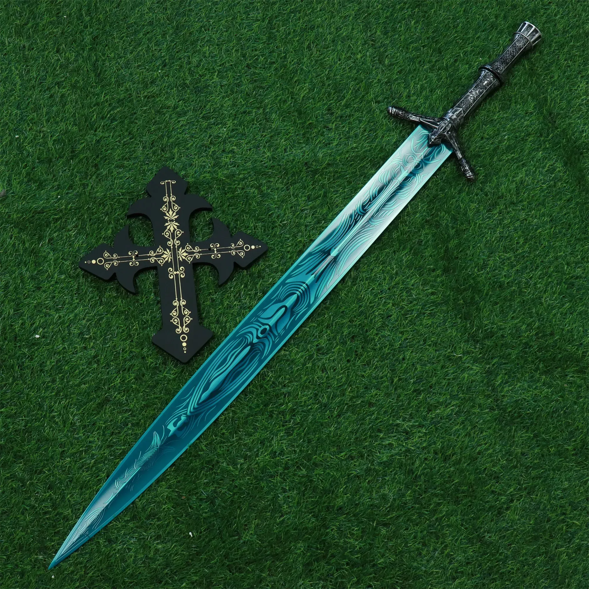 Blood Borne Moonlight great sword replica