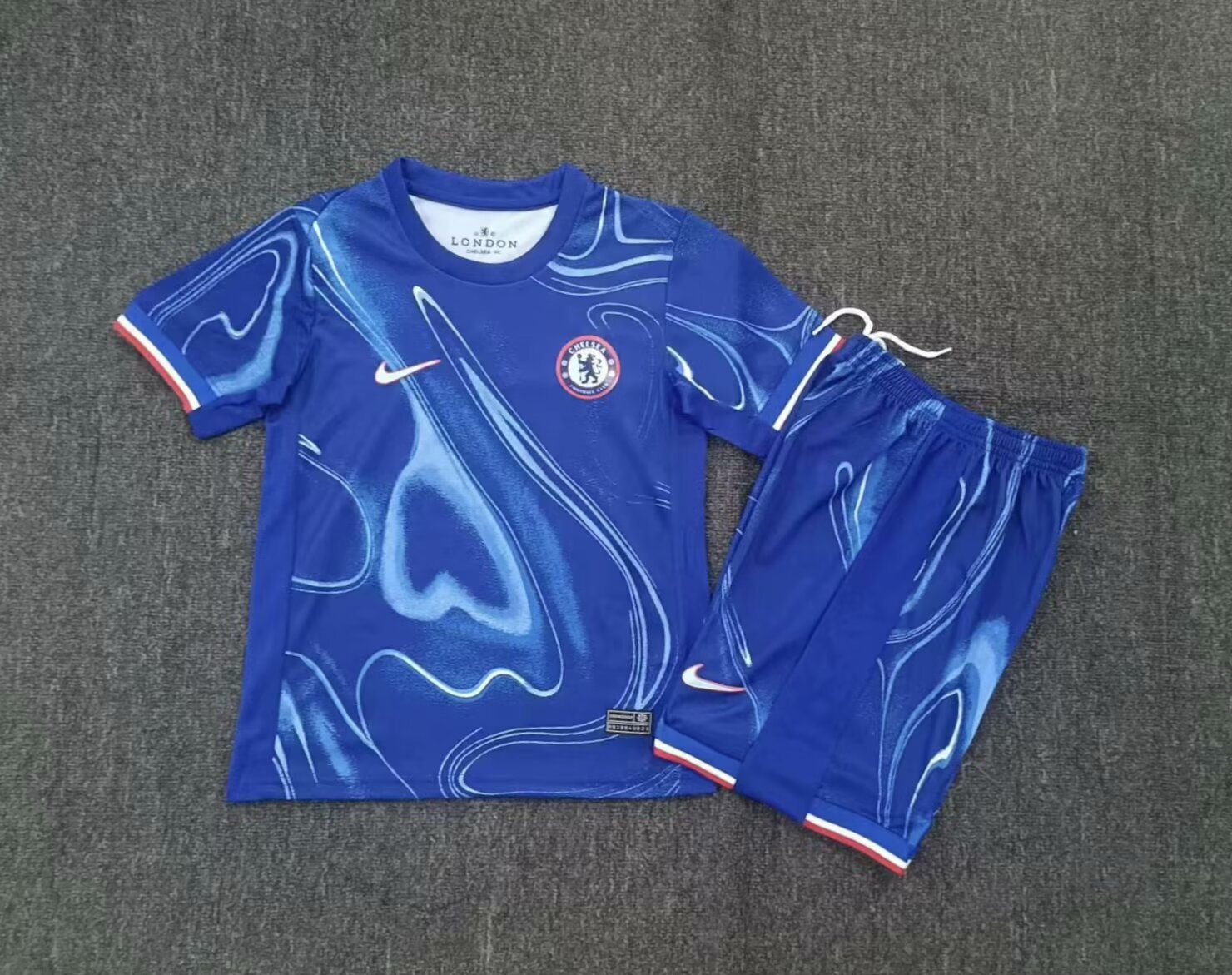 24/25 Chelsea Home Kids Kit Football Jersey Thai Quality