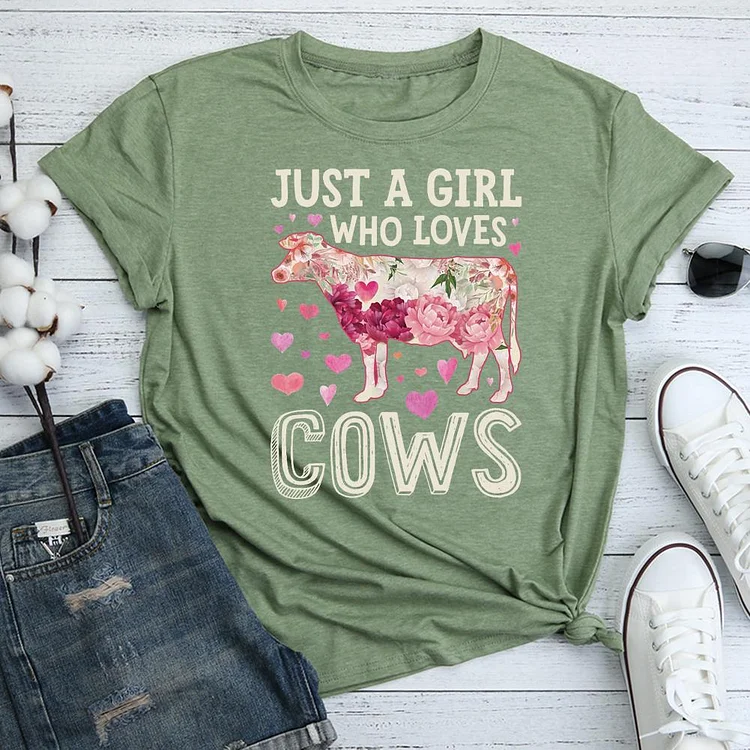 Just a girl who likes cows Retro Tee 05952