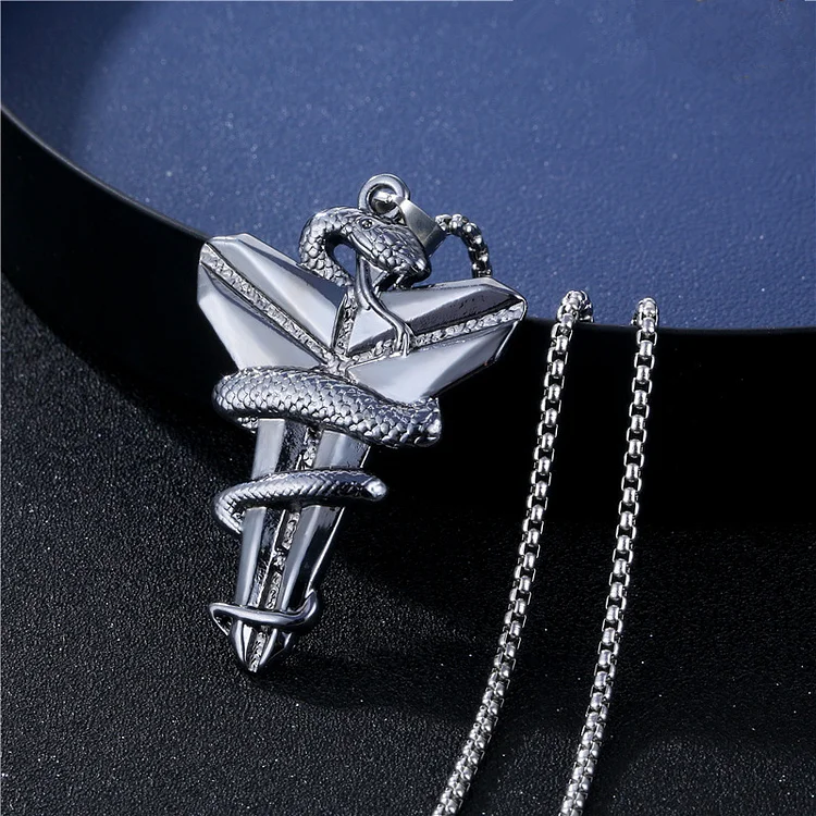 Hip Hop Black Mamba Viper Cross Necklace Boys Girls Basketball Fan Charm Pendant Necklaces Hundred Matching Commemorative Jewelry