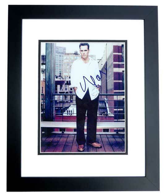 Matt Dillon Signed - Autographed Outsiders - Wild Things Actor 8x10 Photo Poster painting FRAMED