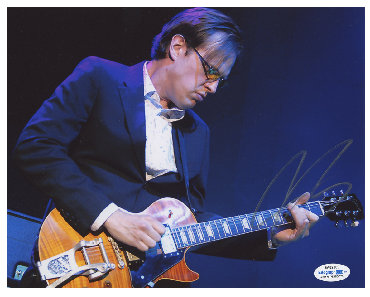 Joe Bonamassa Signed Autographed 8x10 Photo Poster painting Blues Rock Guitarist COA ACOA